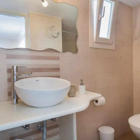 Irene Parou Apartment Naousa (Paros)