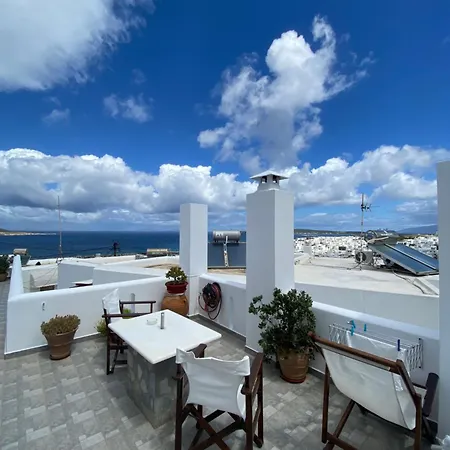 Irene Parou Naousa (Paros)